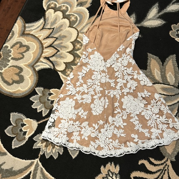 Dress- Backless - Picture 2 of 5